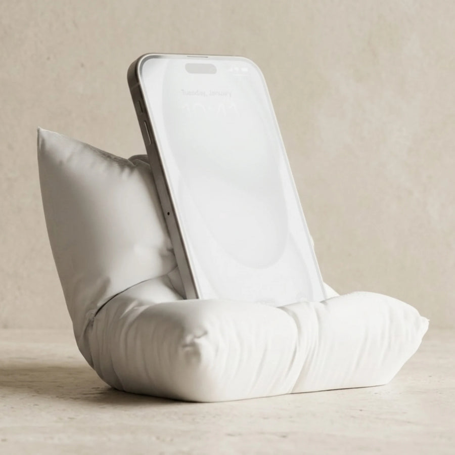 3CHIC The Pillow phone stand in White plant-based PLA, made in Dubai