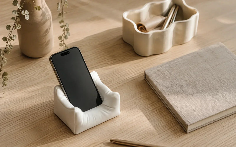 What Makes a Desk Accessory "Aesthetic"? A Guide.