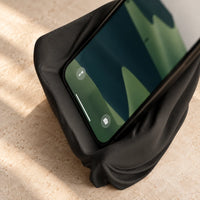 3CHIC The Chair phone stand in Black plant-based PLA, made in Dubai