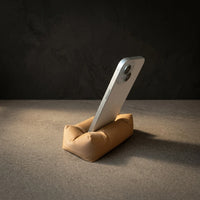3CHIC The Lounge phone stand in Wood plant-based PLA, made in Dubai