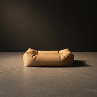 3CHIC The Lounge phone stand in Wood plant-based PLA, made in Dubai