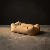 3CHIC The Lounge phone stand in Wood plant-based PLA, made in Dubai