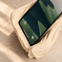 3CHIC The Chair phone stand in Skin plant-based PLA, made in Dubai