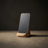 3CHIC The Sofa phone stand in Wood plant-based PLA, Phone size