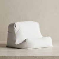 3CHIC The Sofa tablet stand in White plant-based PLA, Tablet size, close-up