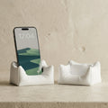 3CHIC The Couch phone stand in White plant-based PLA, Phone fit, holding a smartphone