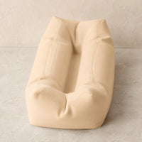3CHIC The Lounge phone stand in Skin plant-based PLA holding a smartphone