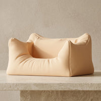 3CHIC The Couch phone and earbuds stand in Skin plant-based PLA on a desk