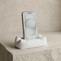3CHIC The Lounge phone stand in White plant-based PLA holding a smartphone