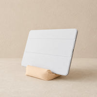 3CHIC The Sofa tablet stand in Skin plant-based PLA, Tablet size, close-up